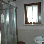 Tara *